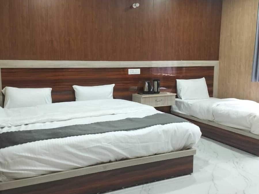 Luxury Triple Room | Bathroom