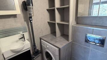Douche, papier toilette