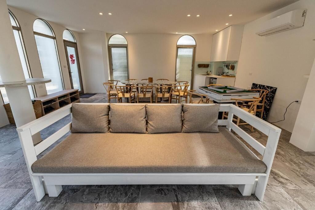 Comfort Cabin, Balcony, Courtyard View | Interior