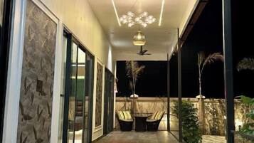 Deluxe-Villa | Terrasse/Patio