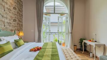 Deluxe Villa, Balcony, City View