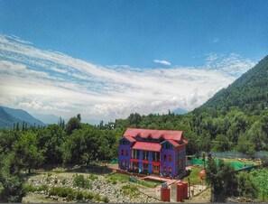 Exterior - The Loyal Residency  (Awoora)