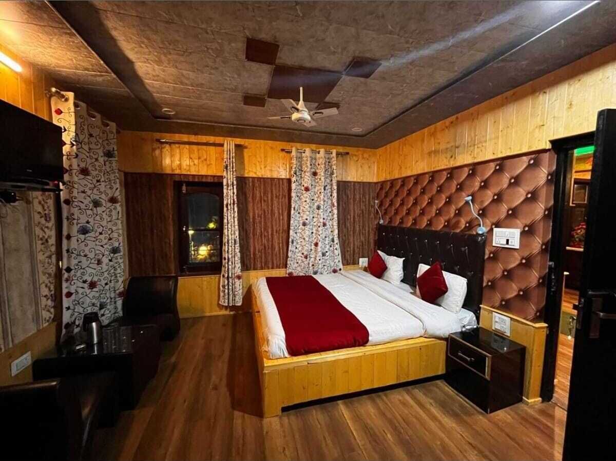 ห้องดีลักซ์, วิวภูเขา