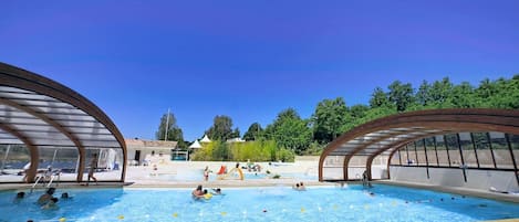 Piscine couverte