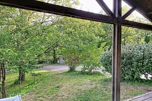 Property grounds - Getaway near Monclar Lake with pool (Monclar-de-Quercy)