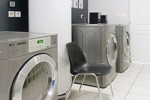 Interior - Getaway near Monclar Lake with pool (Monclar-de-Quercy)