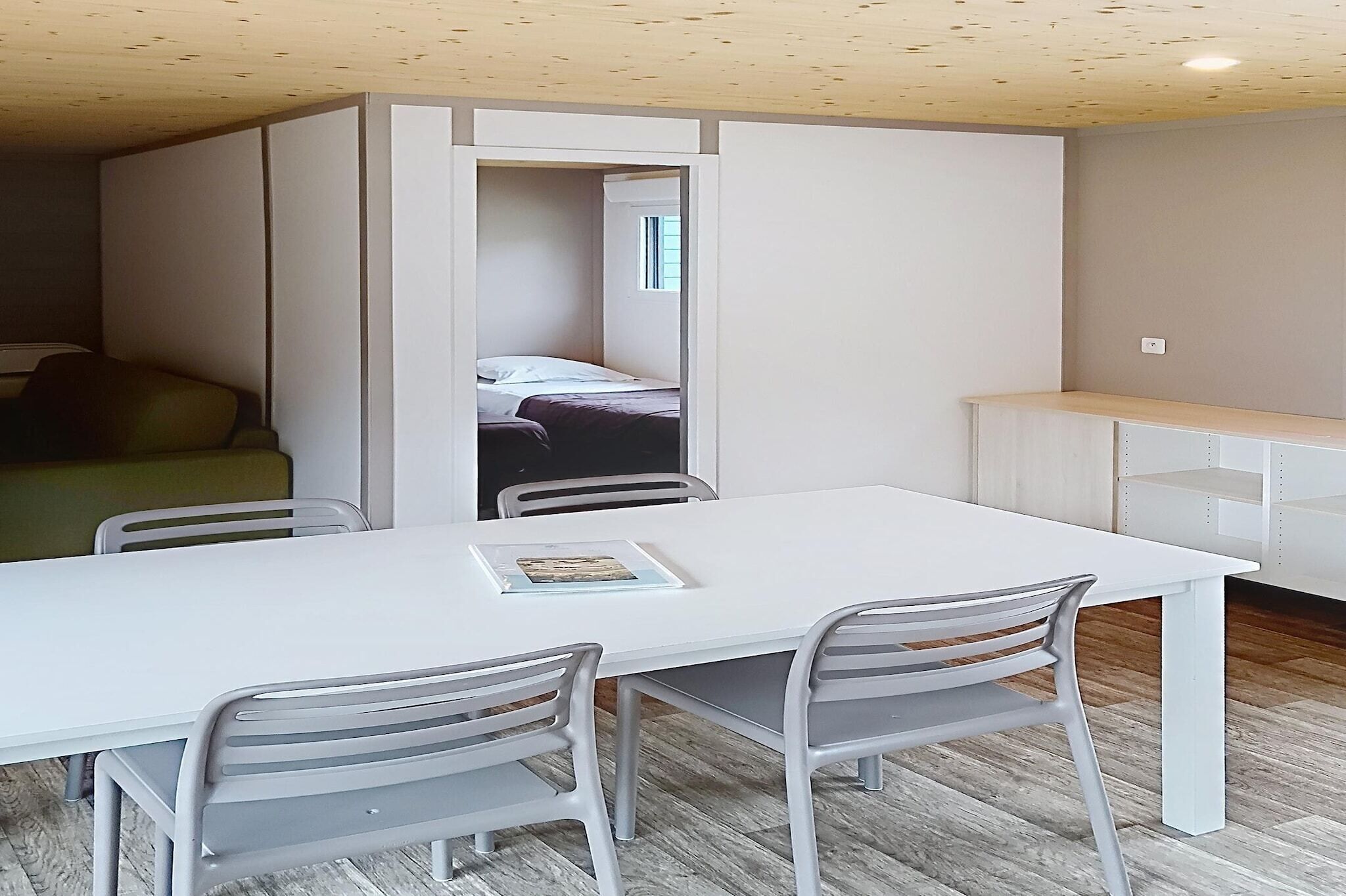 2 bedrooms, free WiFi