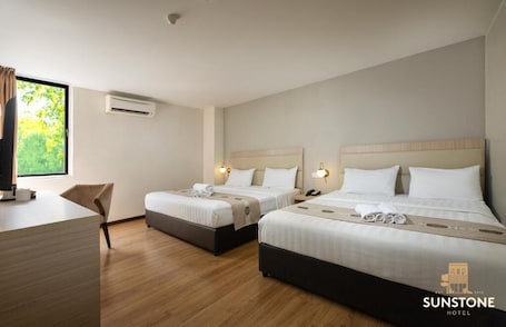 Family Triple Room, City View. Sunstone Hotel Penang
