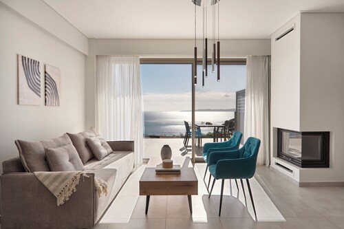 NISIS I – Serene Luxury with Sea View
