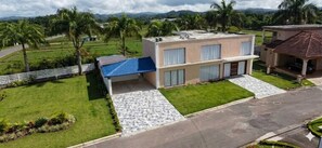 Exterior - Alex village A place to have a great time with your family and friends. (Jarabacoa)