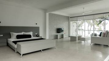 Deluxe Suite, Sea View, Beachfront