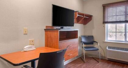 2 Full Beds | Non-Smoking, Kitchen