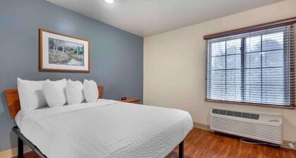 1 Full Bed | Non-Smoking, Kitchen