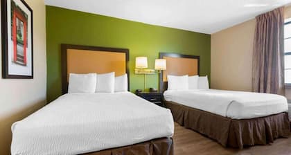 2 Full Beds | Non-Smoking, Kitchen