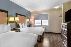 Room - 2 Full Beds | Non-Smoking, Kitchen (Fishkill)