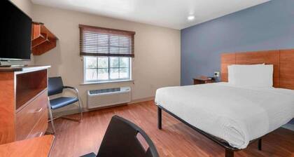1 FULL BED | NON-SMOKING, KITCHEN