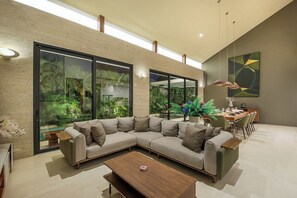 Living area - Villa Ayunoa (Seminyak)