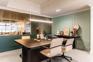 Dining - Seabreeze Studio - View, Prom, Wifi (Cape Town)