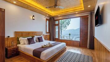 Vila Deluks, balkon, pemandangan gunung