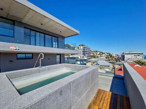 Terrace/patio - Seaside Style - A/C, Wi-fi, pool, Prom (Cape Town)