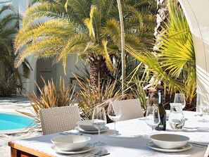 Outdoor dining - Elegant flat with delightful outdoor space (Lido di Jesolo)