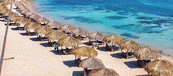 Private Villa w/ Pool &Daily Cleaning| Sleeps 12