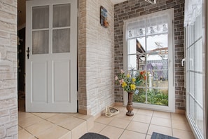 Interior - Apartment "Above the Harbor" with Sea View, Shared Terrace, and Wi-Fi (Sassnitz)