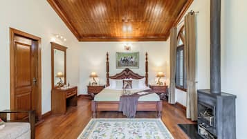 디럭스 빌라, 발코니, 산 전망