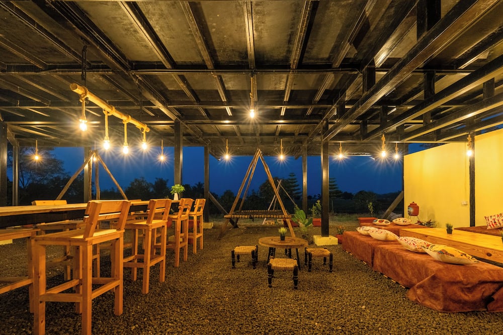 Aavaas Farm Hostel