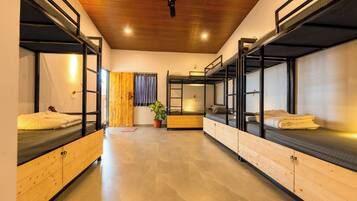 Shared Dormitory | Desk, laptop workspace, free WiFi, bed sheets