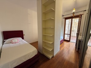 Economy Twin Room - GT holiday (Roma)