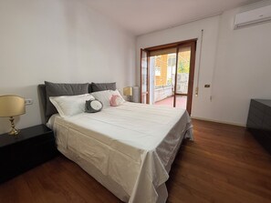Room - GT holiday (Roma)