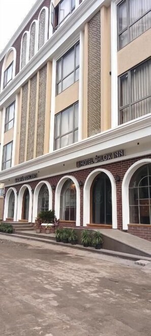 Exterior - hotel shlok inn (Somnath)