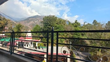 Deluxe Double Room, Balcony, Mountain View | Balcony view