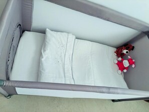 Room - Apartment 'Portichuelo Majuelo' with Wi-Fi and Air Conditioning (Almuñécar)