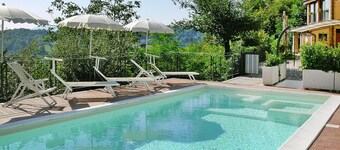 Apartment in Montefortino With Communal Pool