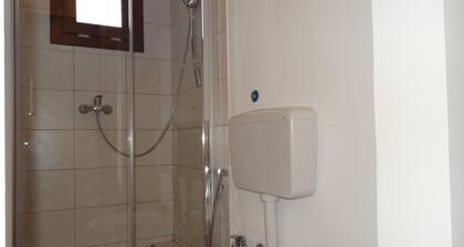Apartment in Montefortino With Communal Pool