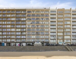 Classic Apartment, 2 Bedrooms | Exterior - Apartment in Blankenberge Near the Pier (Blankenberge)