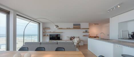 Appartement Classique, 3 chambres | Restauration