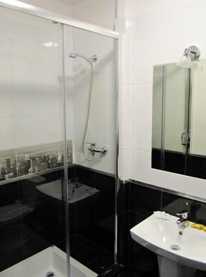 Chambre Supérieure Double ou avec lits jumeaux | Salle de bain