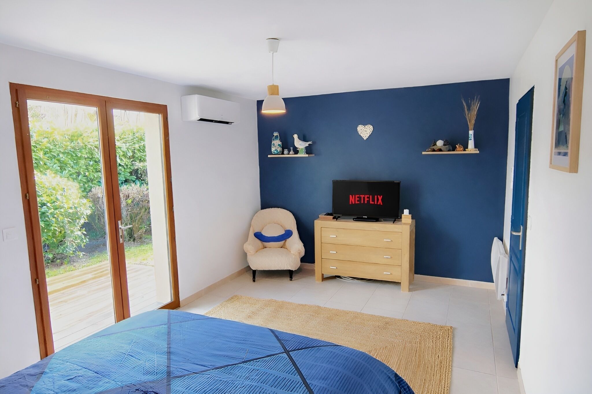 1 chambre, fer et planche à repasser, Wi-Fi, draps fournis
