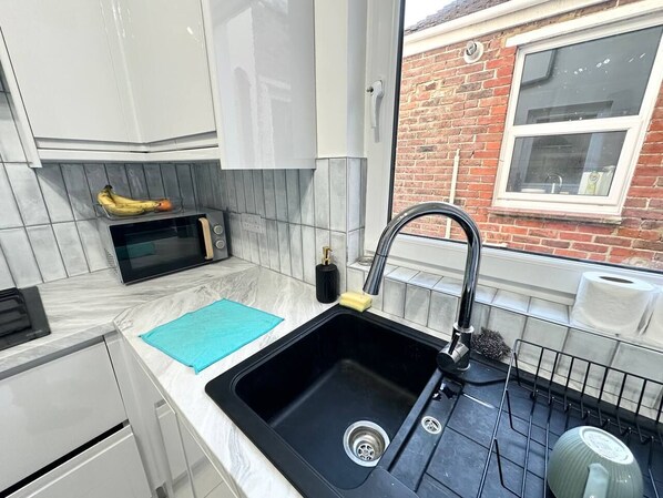 Shared Dormitory, 1 Bedroom, Accessible | Private kitchen - Room-a Modern and New Room (Portsmouth)