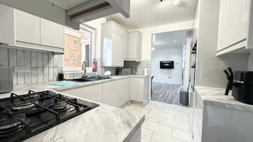 Casa, 4 quartos | Parte interna