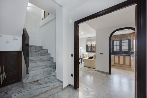 Vacation Apartment 9 min from Bajo de Guía with Shared Terrace, Wi-Fi & Air Conditioning