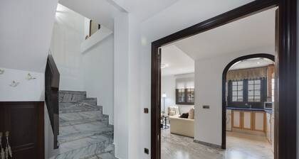 Vacation Apartment 9 min from Bajo de Guía with Shared Terrace, Wi-Fi & Air Conditioning