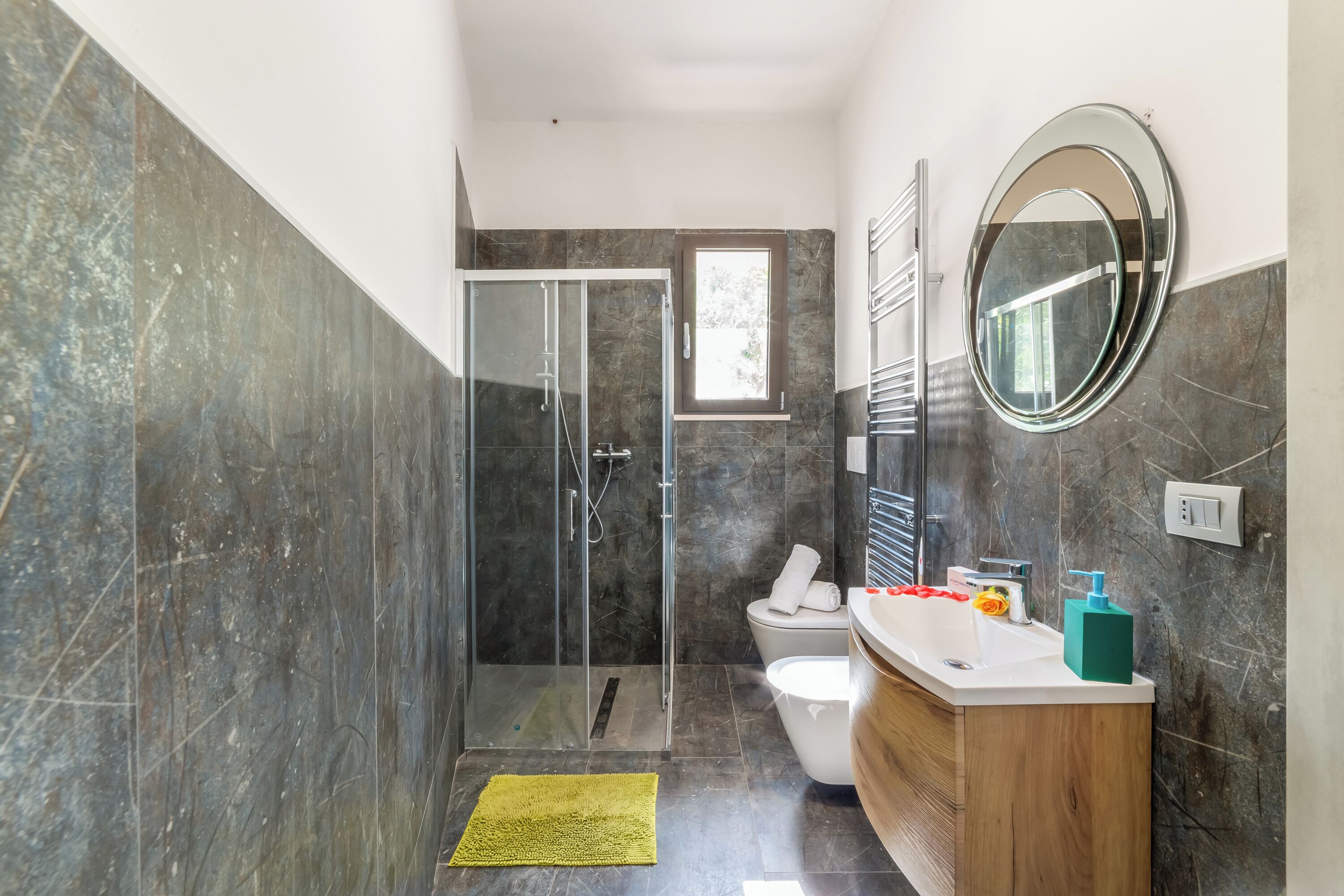 Standardzimmer, Mehrere Schlafzimmer (VillaMar Salento Room 2 With Pool) | Badezimmer