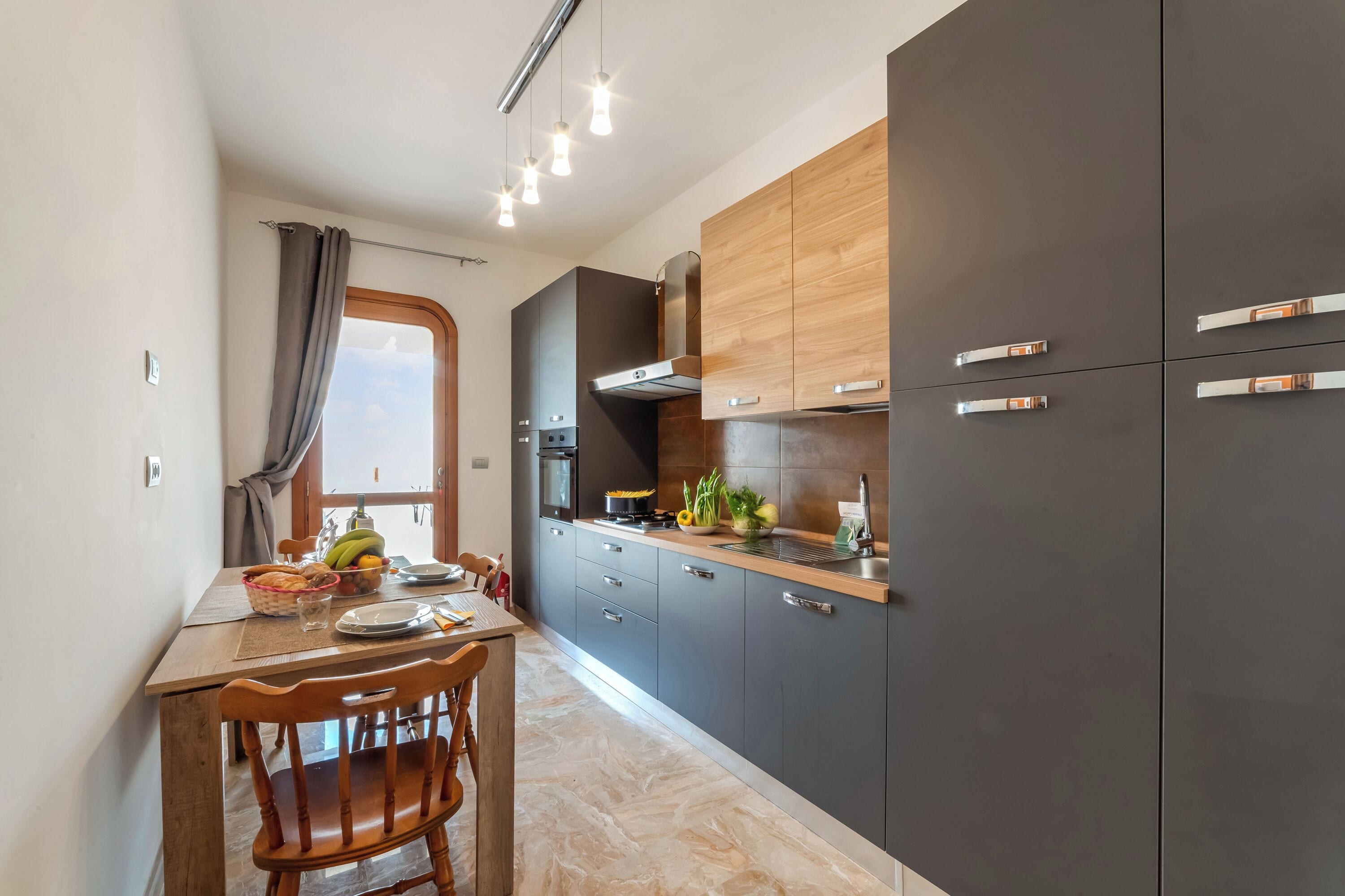 Casa Standard, camere multiple, 2 bagni (VillaMar Salento APT with Pool) | Cucina privata | Frigorifero, forno, piano cottura, lavastoviglie