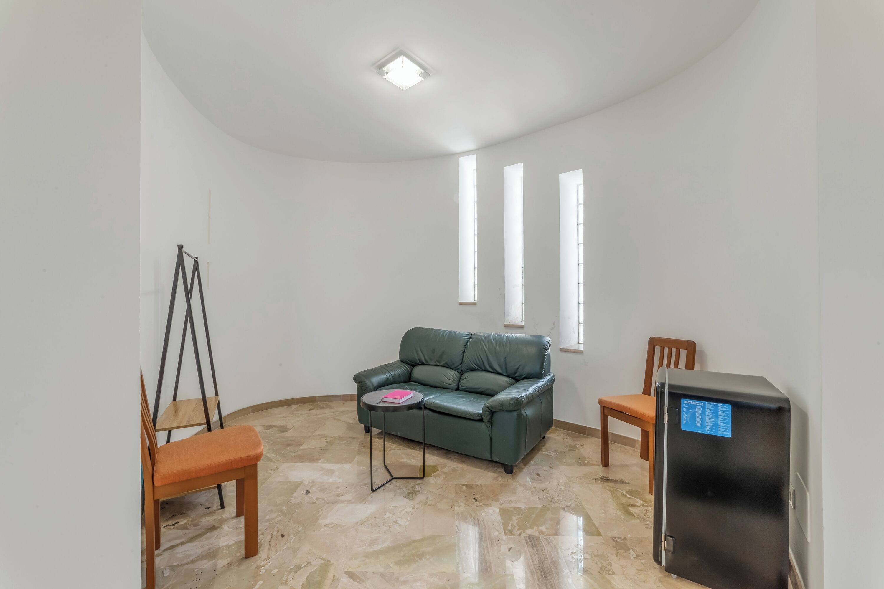 Monolocale Standard (VillaMar Salento Room 3 With Pool) | Soggiorno | TV a schermo piatto 21 pollici con canali digitali