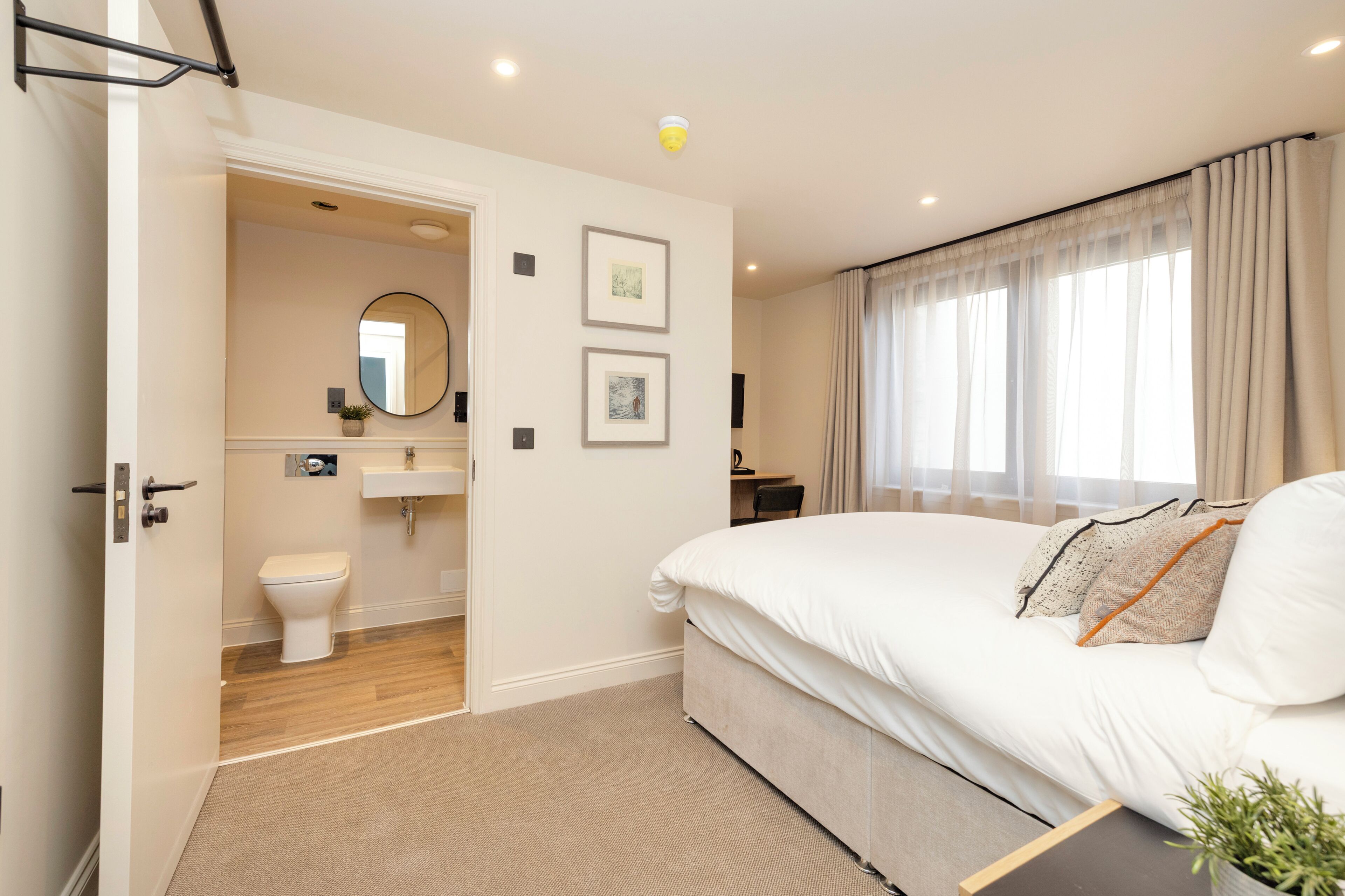 Comfort Double Room, City View