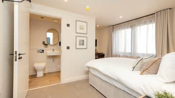 Comfort Double Room, City View